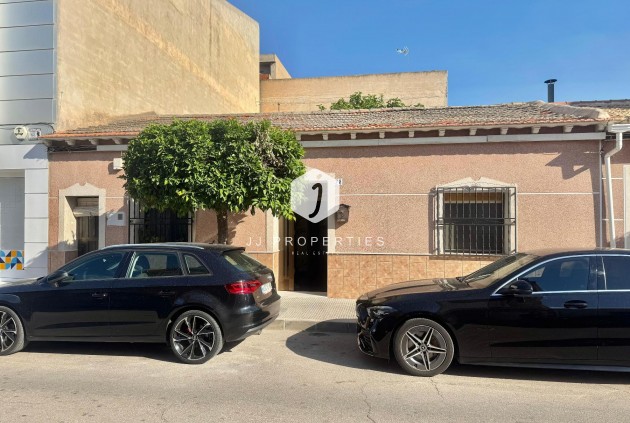 Chalet - Tweedehands - Benejúzar -
                Inland