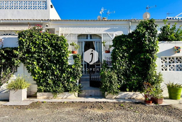 Chalet - Tweedehands - Torrevieja -
                Costa Blanca