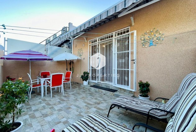 Chalet - Tweedehands - Torrevieja -
                Costa Blanca