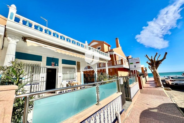 Chalet - Tweedehands - Torrevieja -
                La Mata