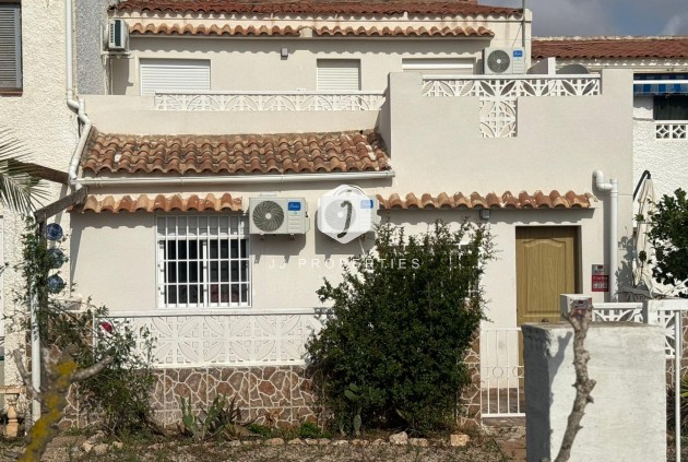 Chalet - Tweedehands - Torrevieja -
                La Siesta - El Salado - Torreta