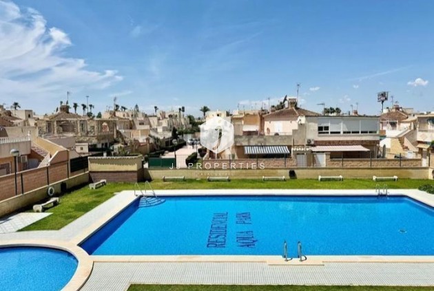 Chalet - Tweedehands - Torrevieja -
                Parque Acuático - Sector 25