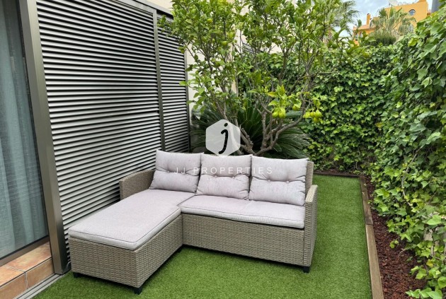 Chalet - Tweedehands - Torrevieja -
                Punta prima