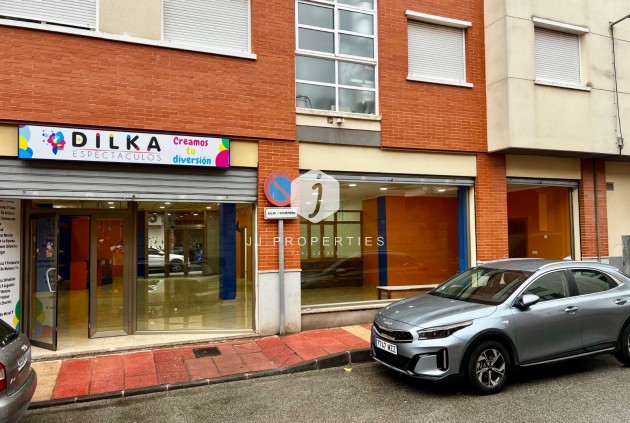 Comercial - Segunda mano -
            Beniel - JJ1237