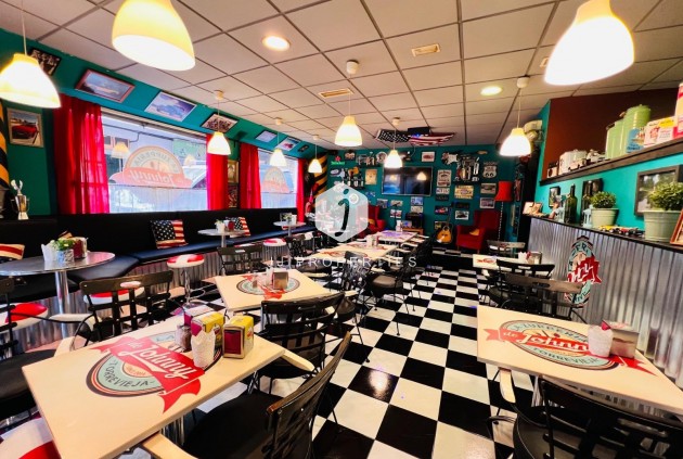 Commercial - D'occasion -
            Torrevieja - JJ1262