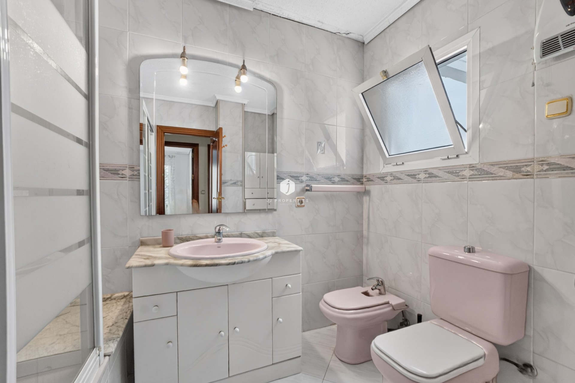 D'occasion - Appartement -
Centro Torrevieja