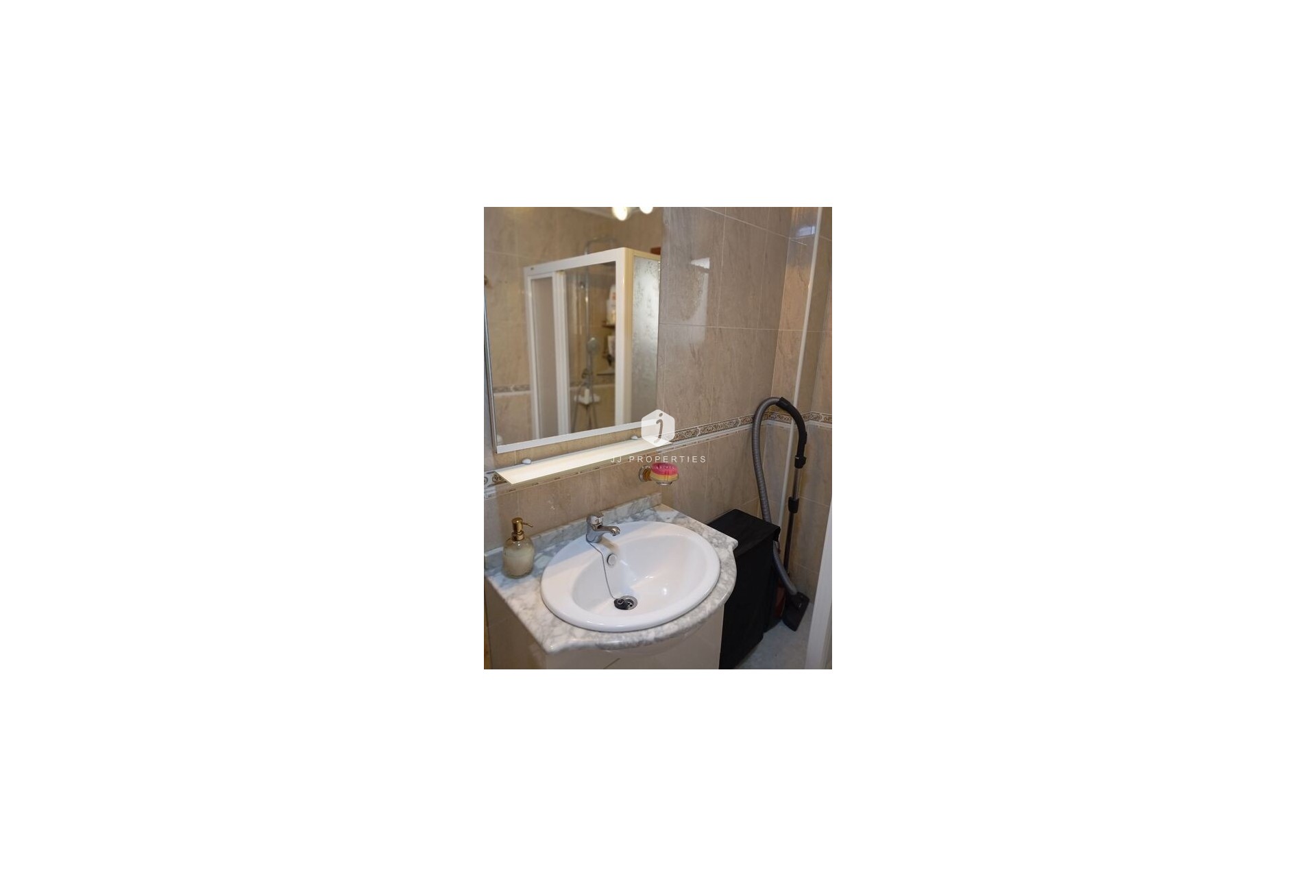 D'occasion - Appartement -
Daya Vieja - Costa Blanca
