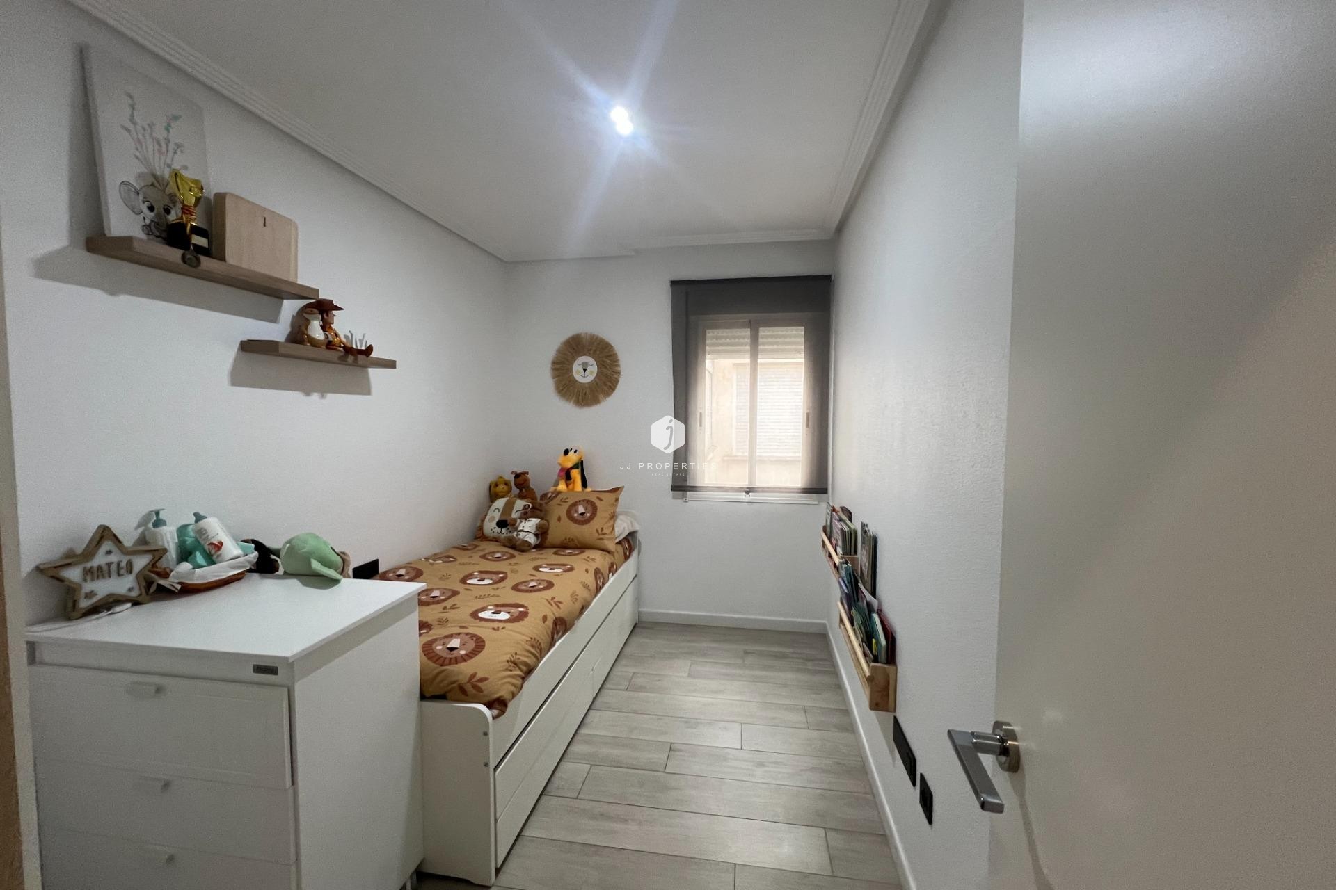 D'occasion - Appartement -
Dolores - Comunidad Valenciana