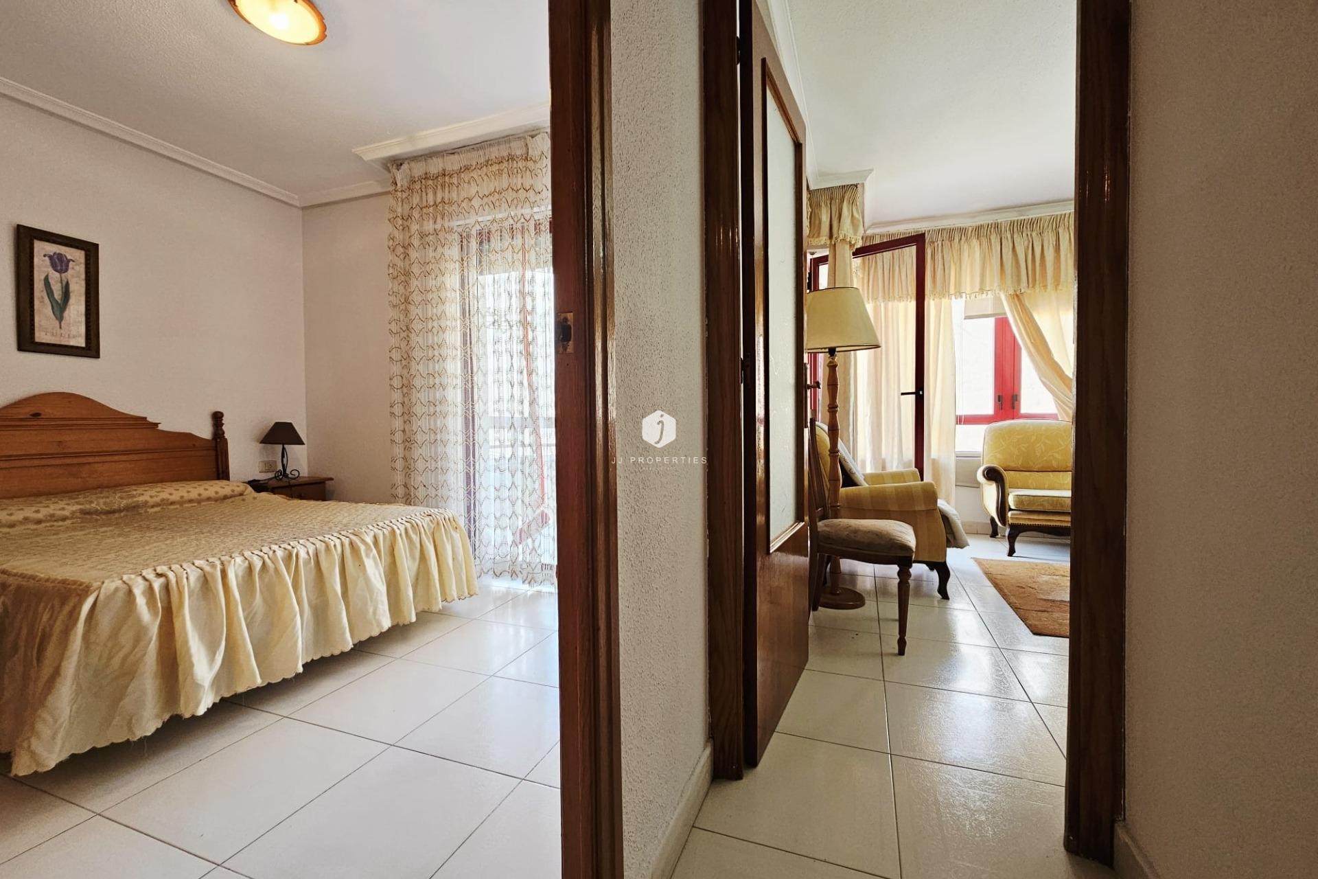D'occasion - Appartement -
Guardamar del Segura - Pueblo