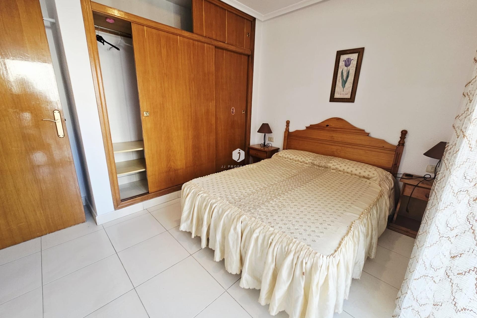 D'occasion - Appartement -
Guardamar del Segura - Pueblo