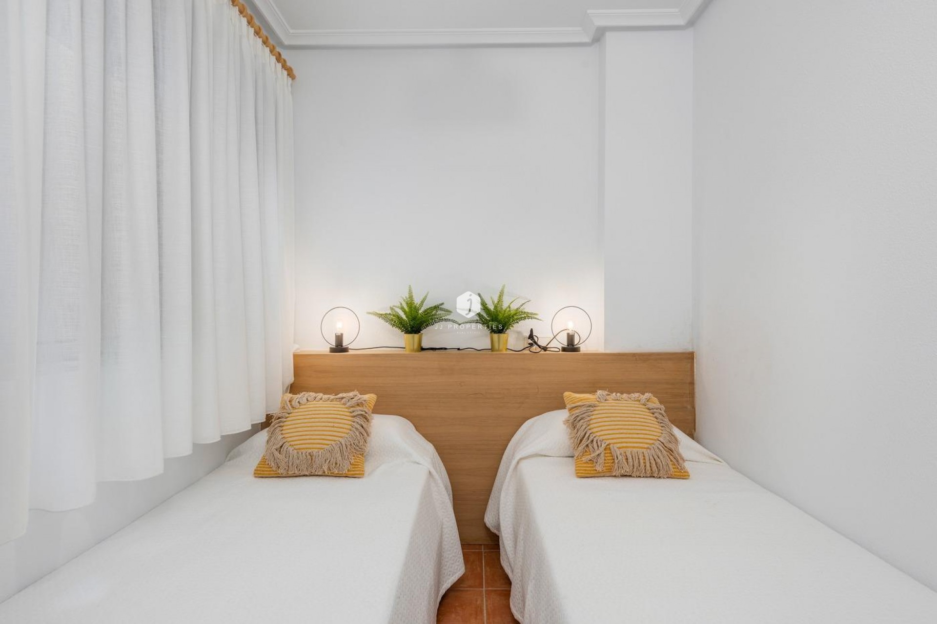 D'occasion - Appartement -
Guardamar del Segura - Pueblo