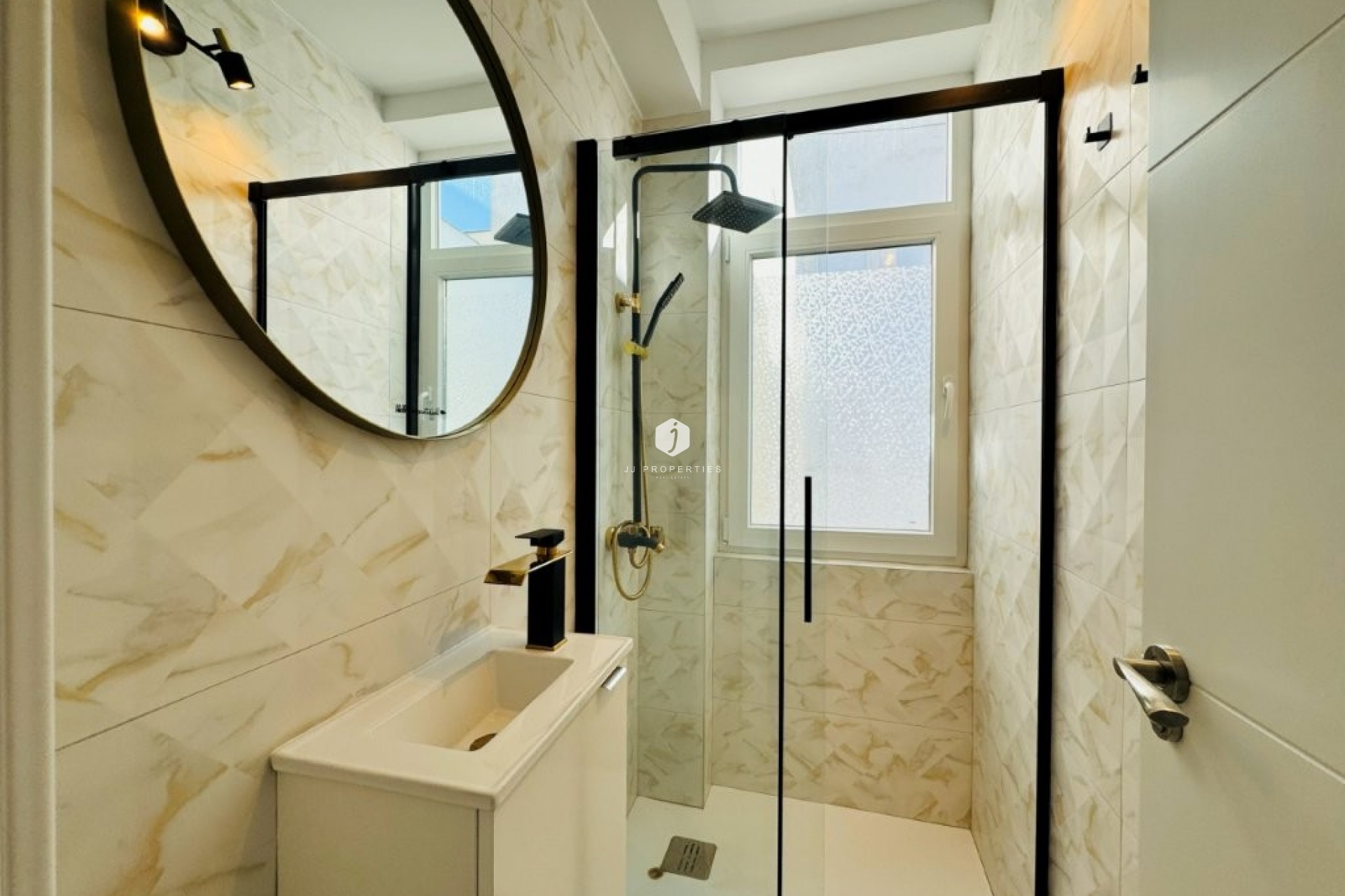 D'occasion - Appartement -
La Mata - Costa Blanca