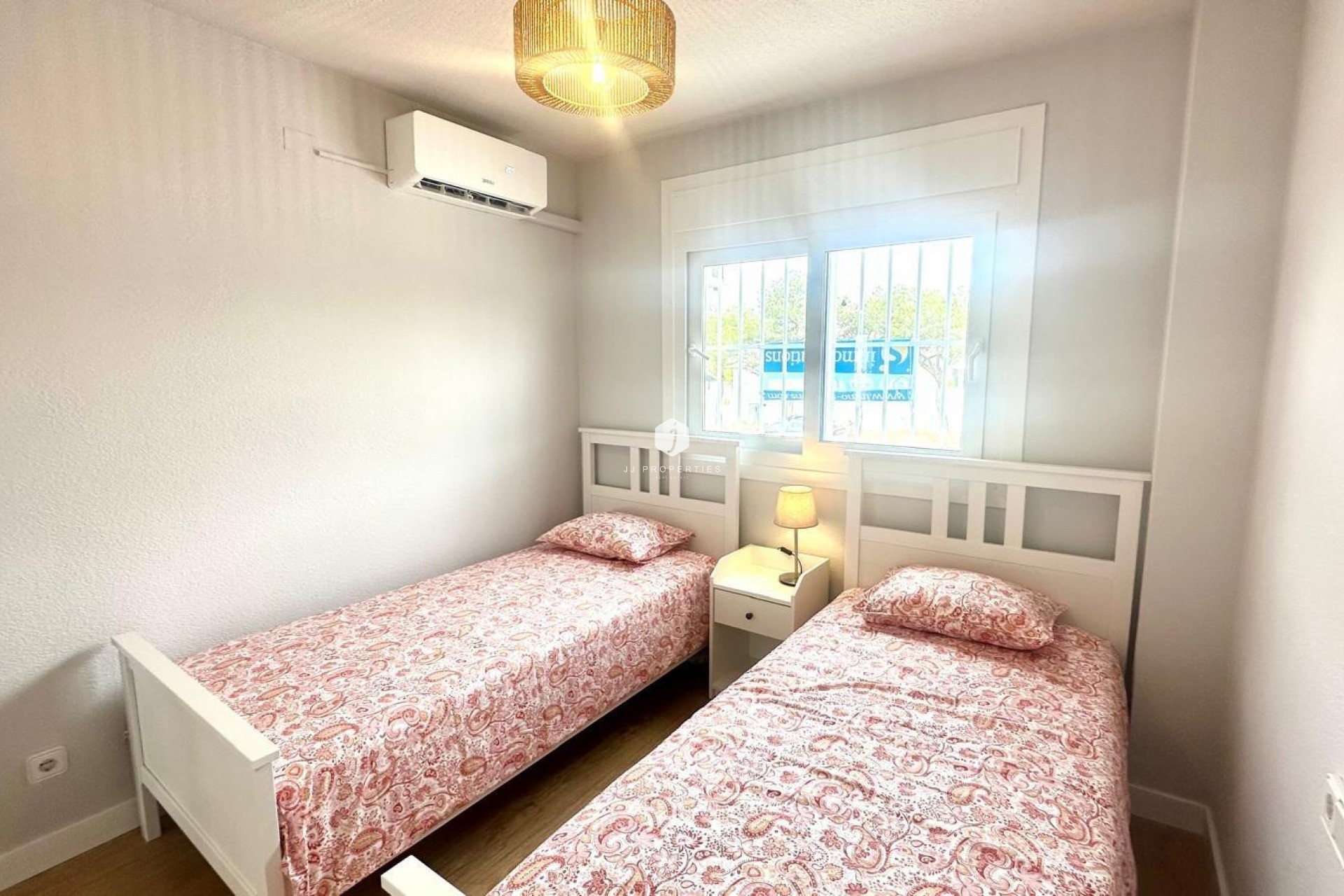 D'occasion - Appartement -
Orihuela Costa - Campoamor