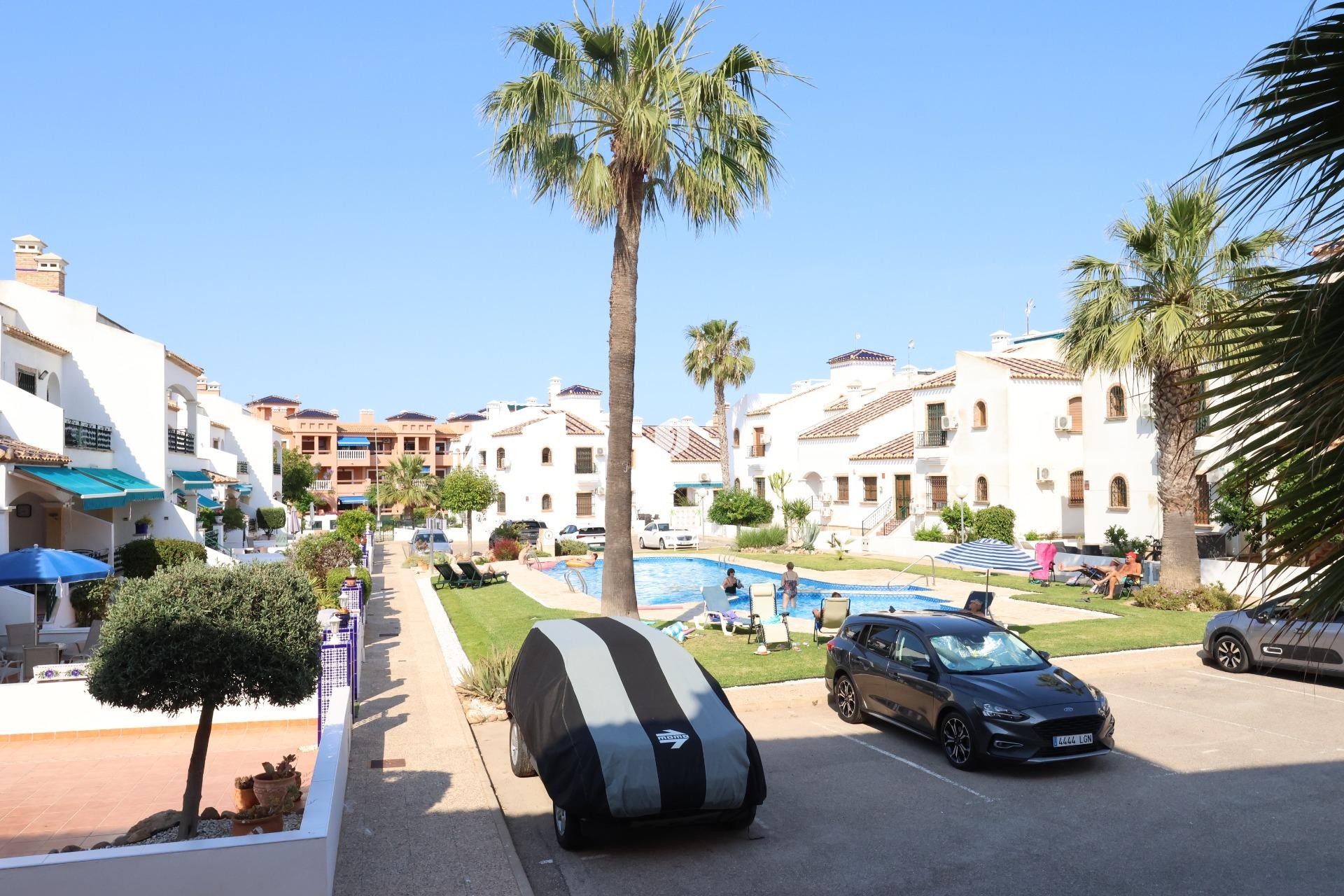 D'occasion - Appartement -
Orihuela Costa - Costa Blanca