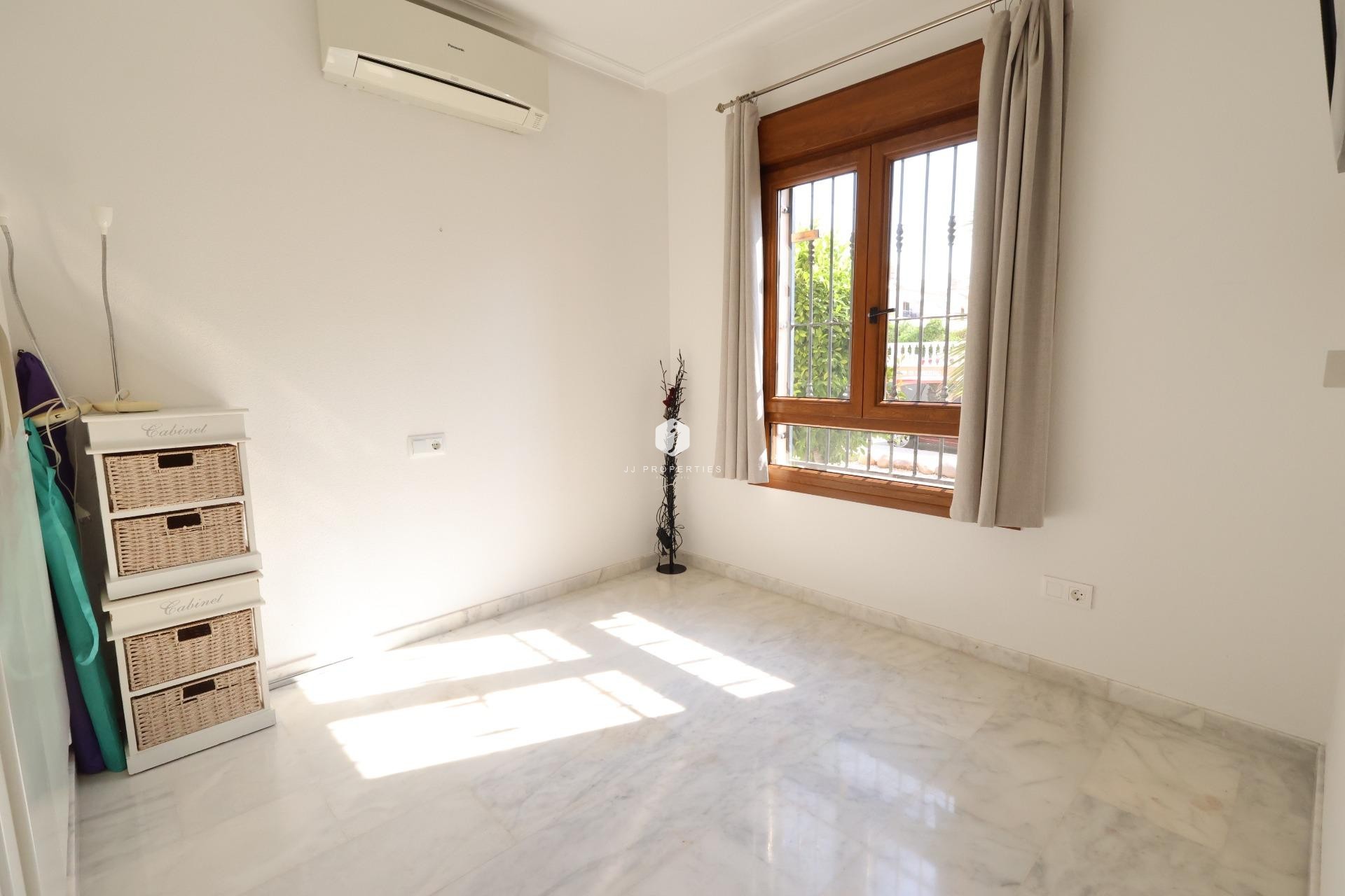 D'occasion - Appartement -
Orihuela Costa - Costa Blanca