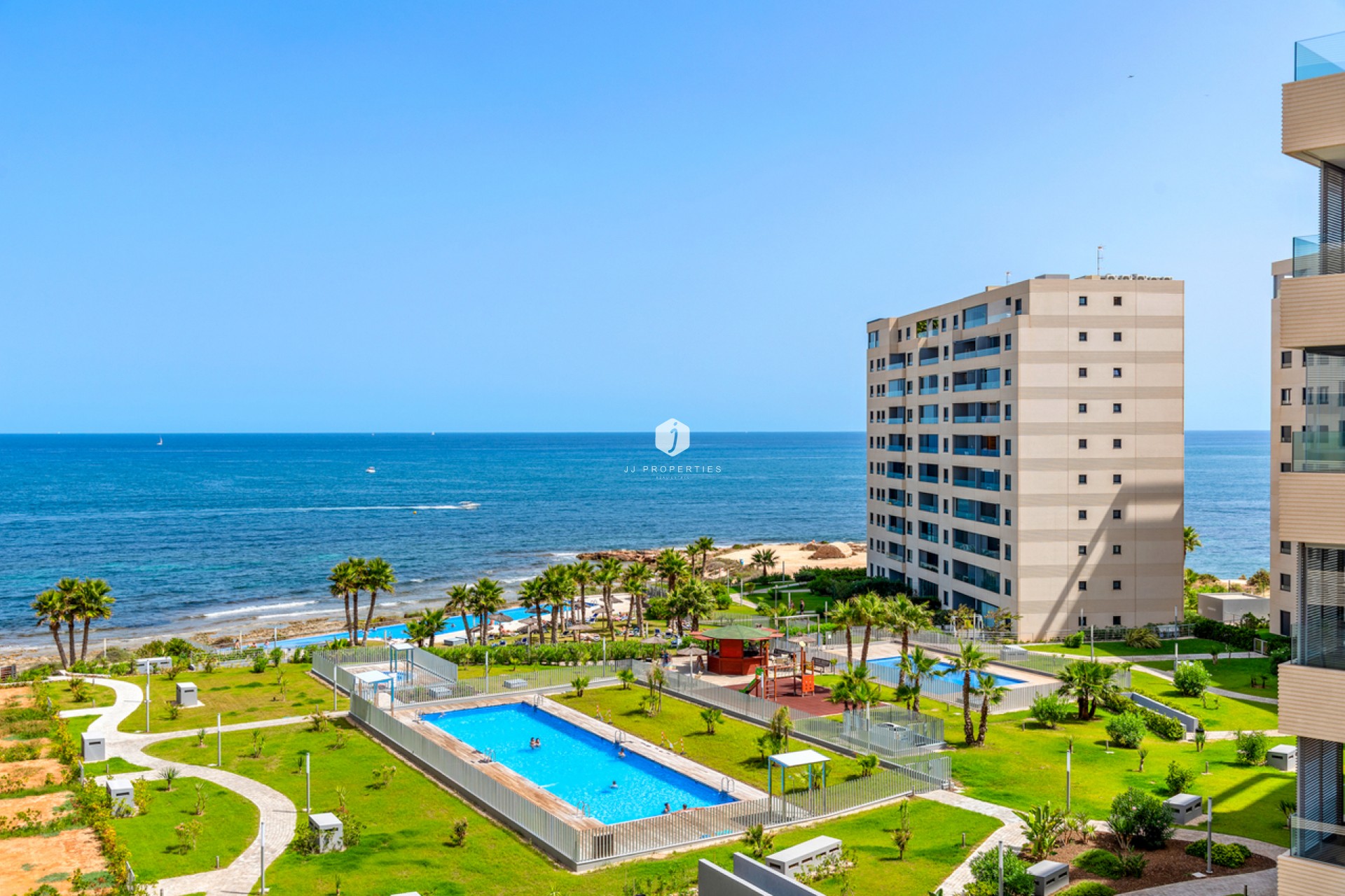 D'occasion - Appartement -
Punta Prima - Costa Blanca