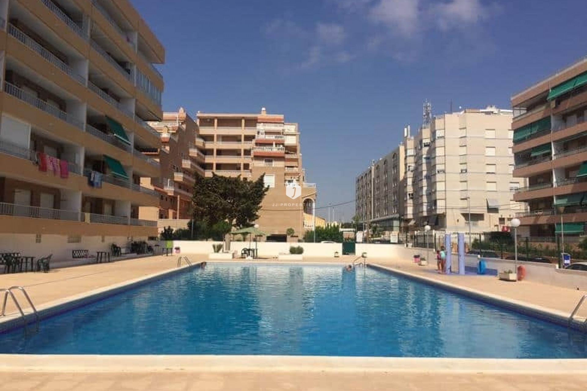 D'occasion - Appartement -
Punta Prima - Costa Blanca