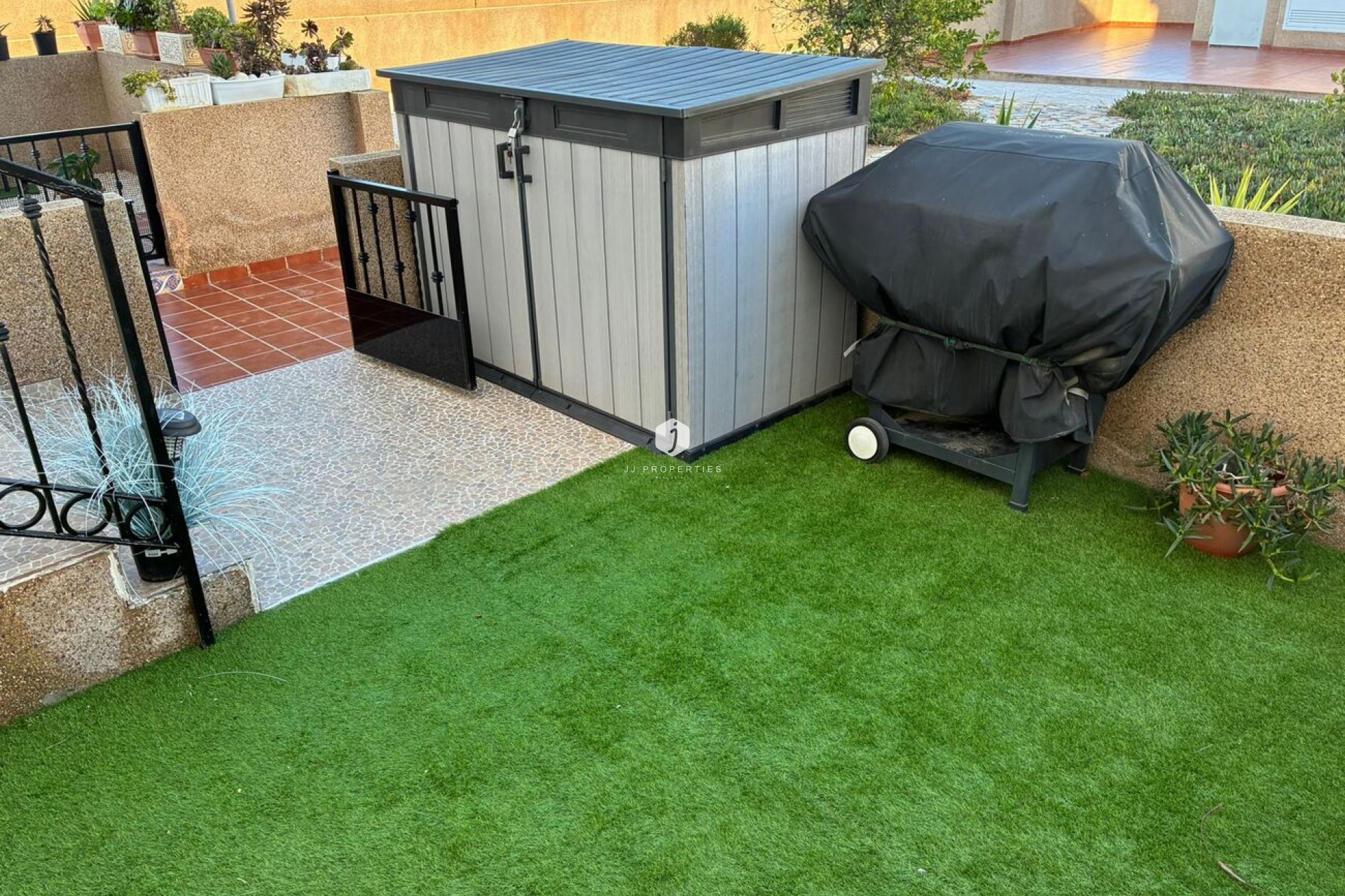 D'occasion - Appartement -
Punta Prima - Costa Blanca