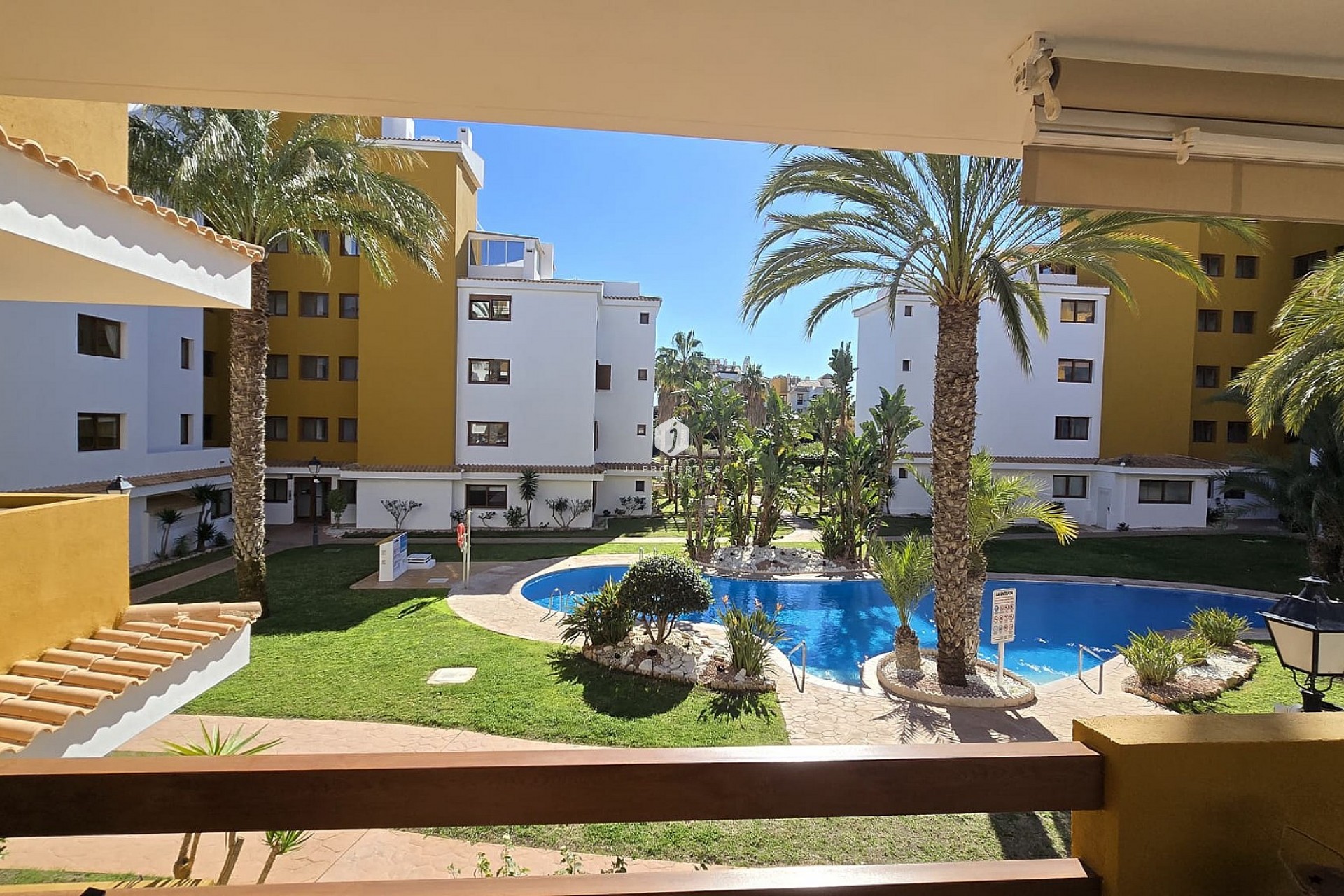 D'occasion - Appartement -
Punta Prima - Costa Blanca