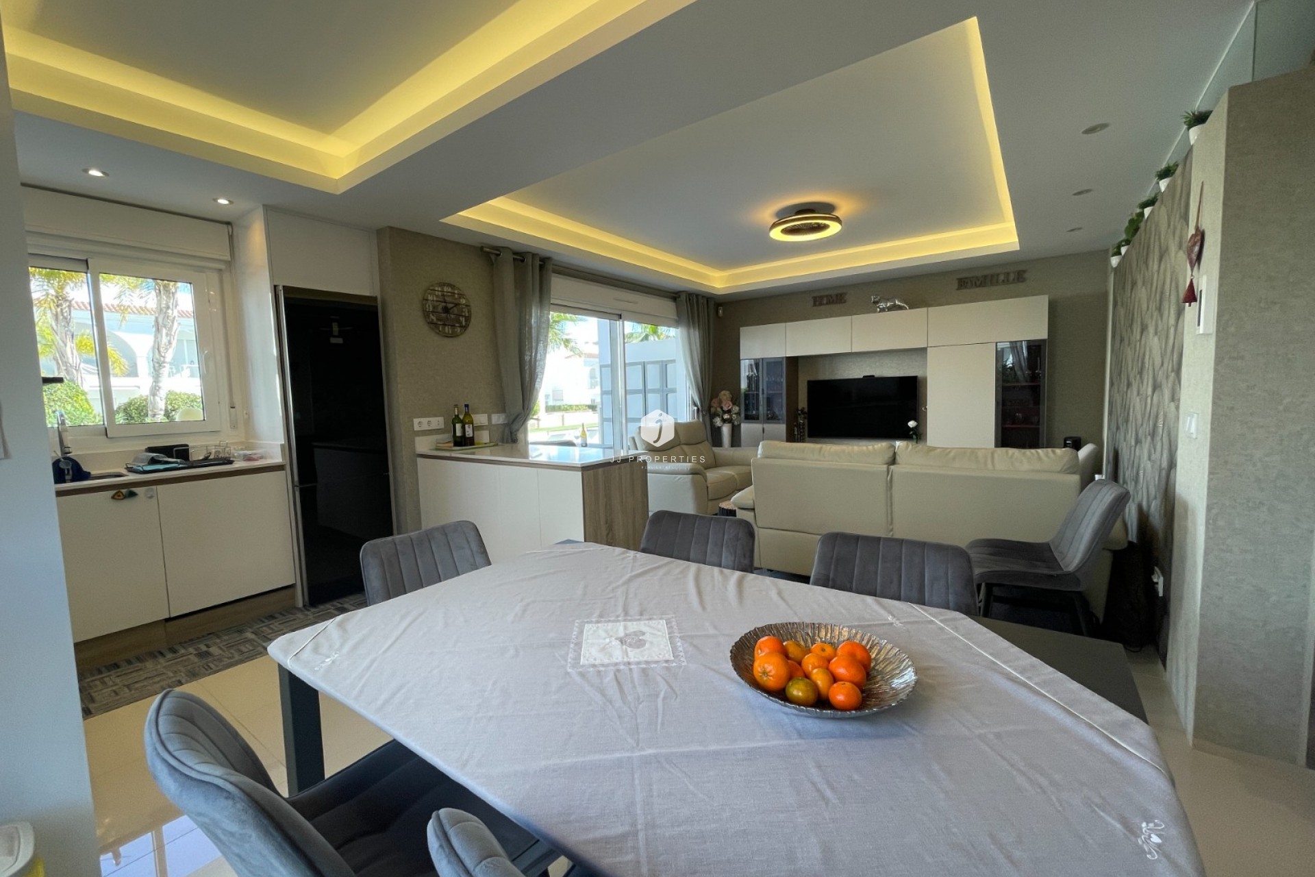 D'occasion - Appartement -
Rojales - Inland