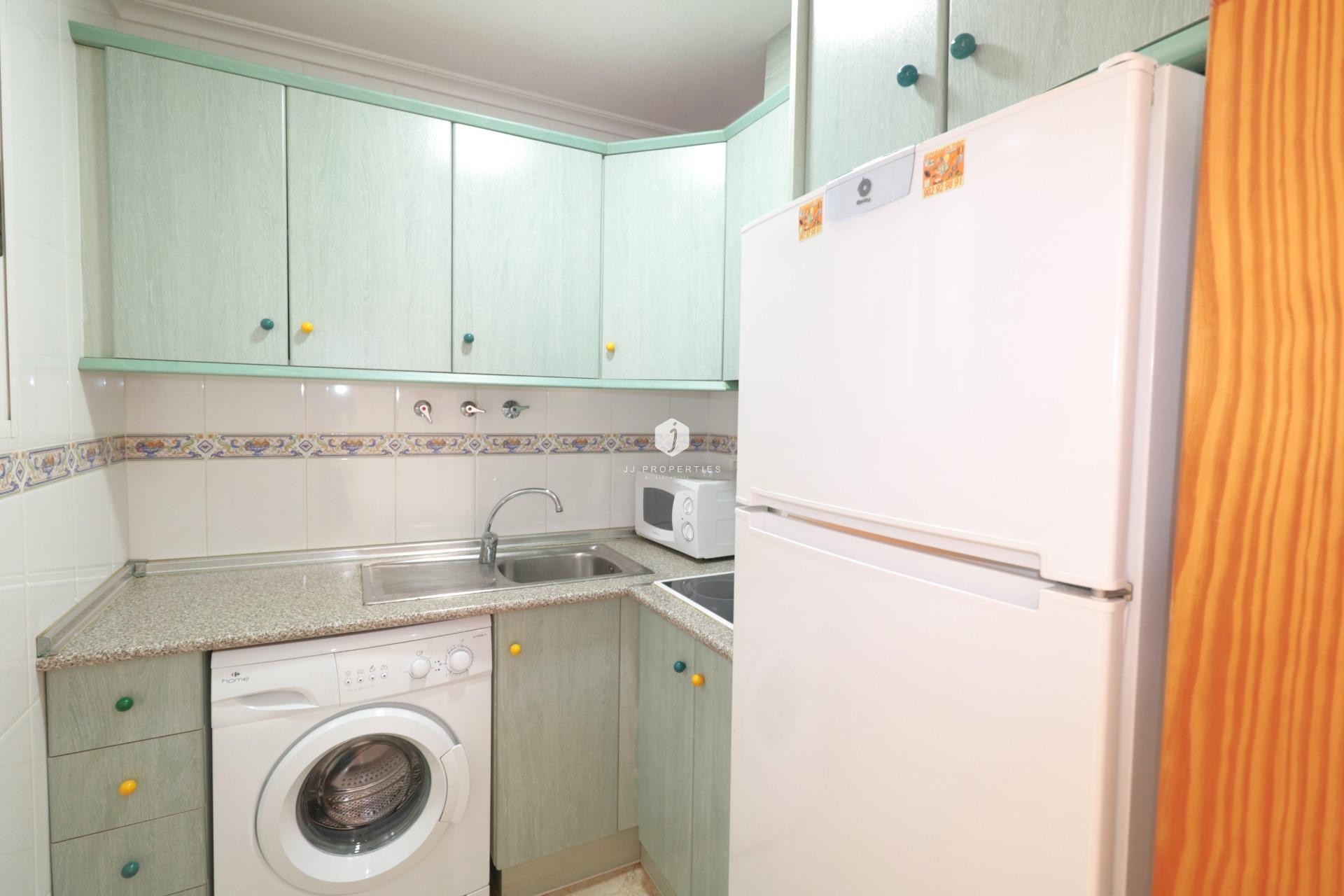 D'occasion - Appartement -
Torrevieja - Acequion