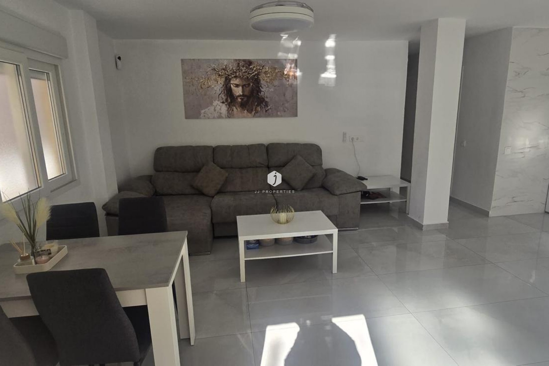 D'occasion - Appartement -
Torrevieja - Acequion