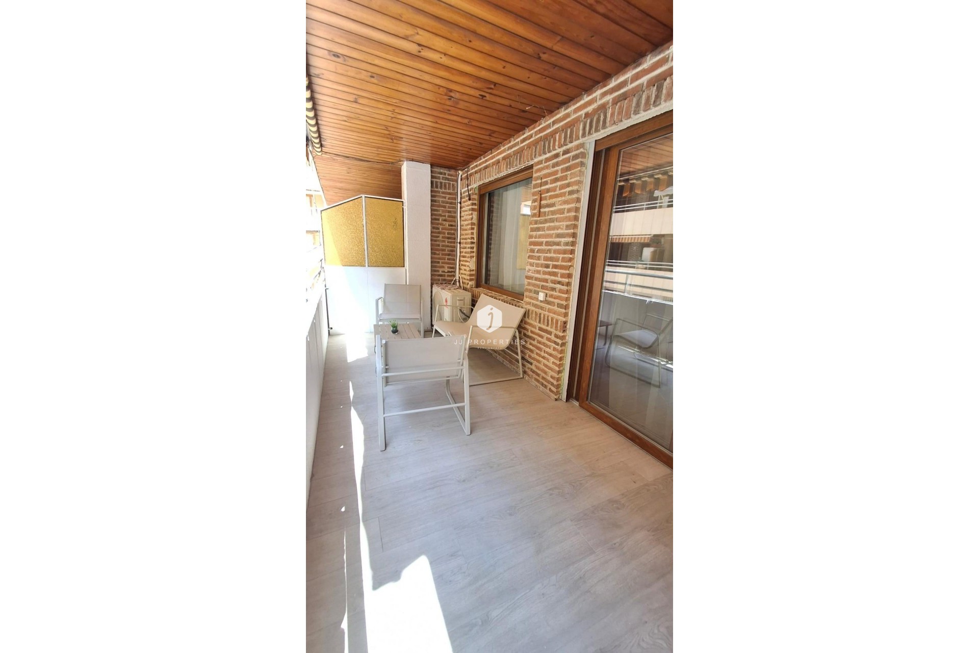 D'occasion - Appartement -
Torrevieja - Acequion