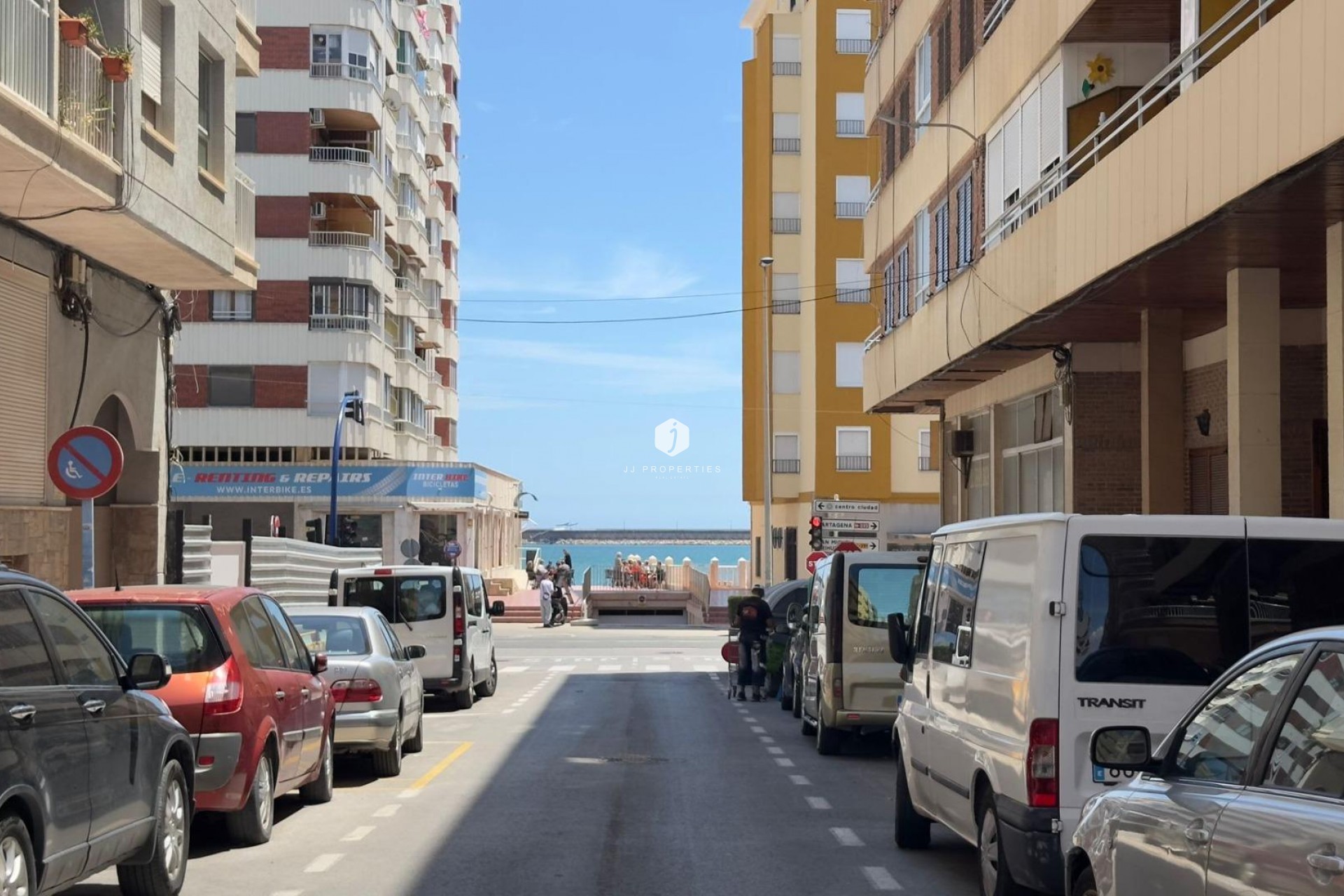 D'occasion - Appartement -
Torrevieja - Acequion