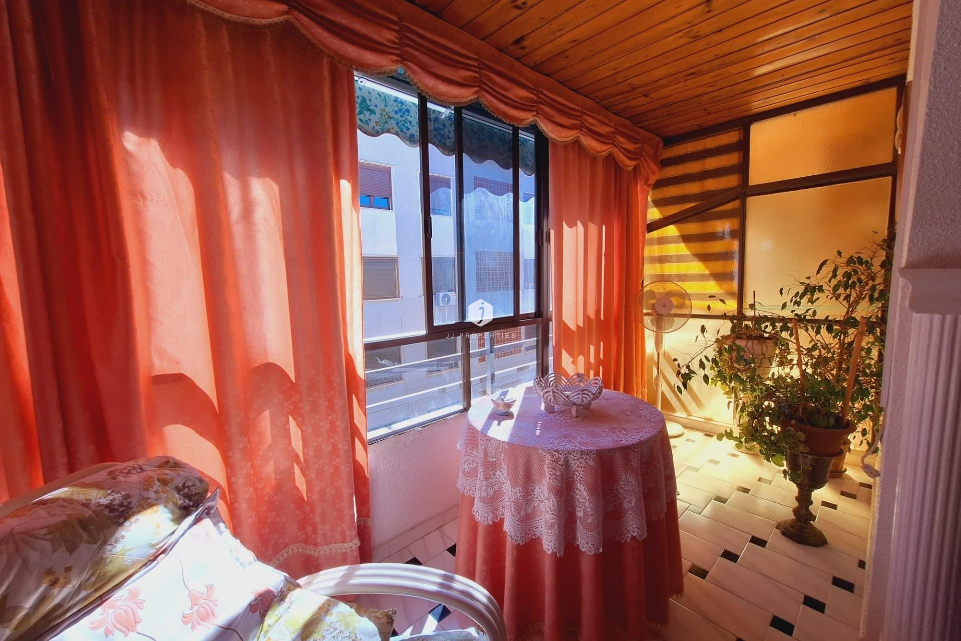 D'occasion - Appartement -
Torrevieja - Acequion