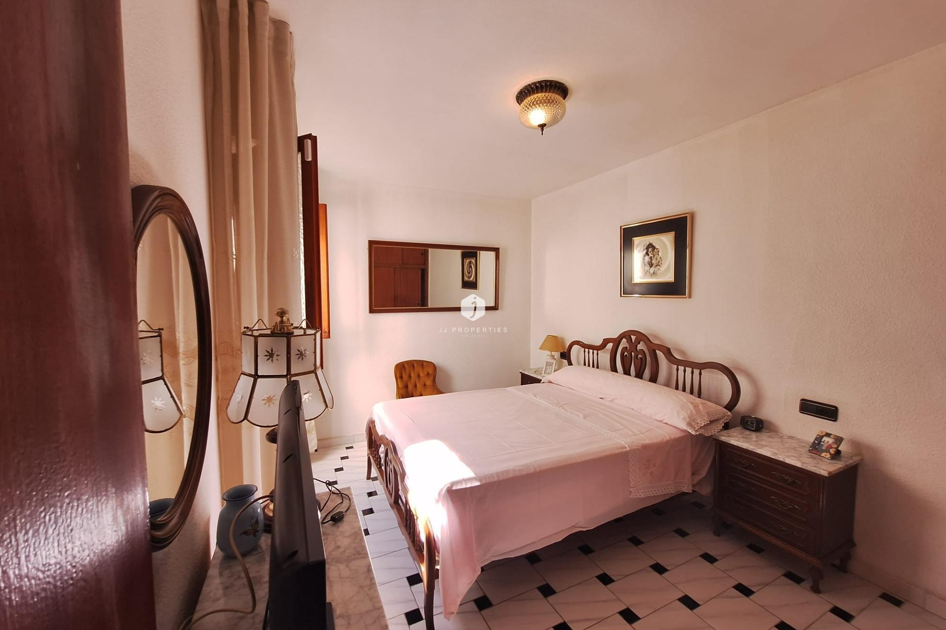 D'occasion - Appartement -
Torrevieja - Acequion