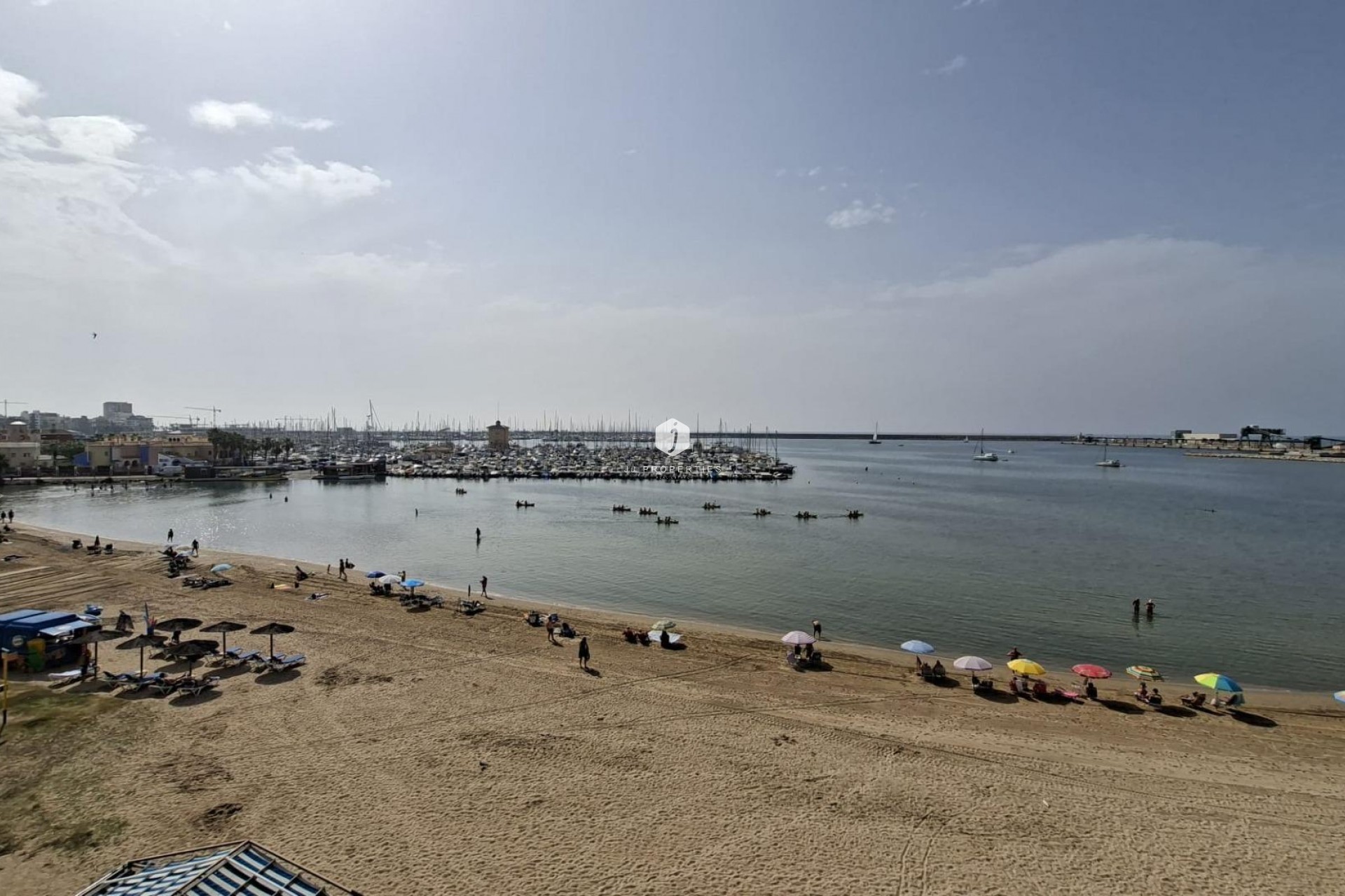 D'occasion - Appartement -
Torrevieja - Acequion