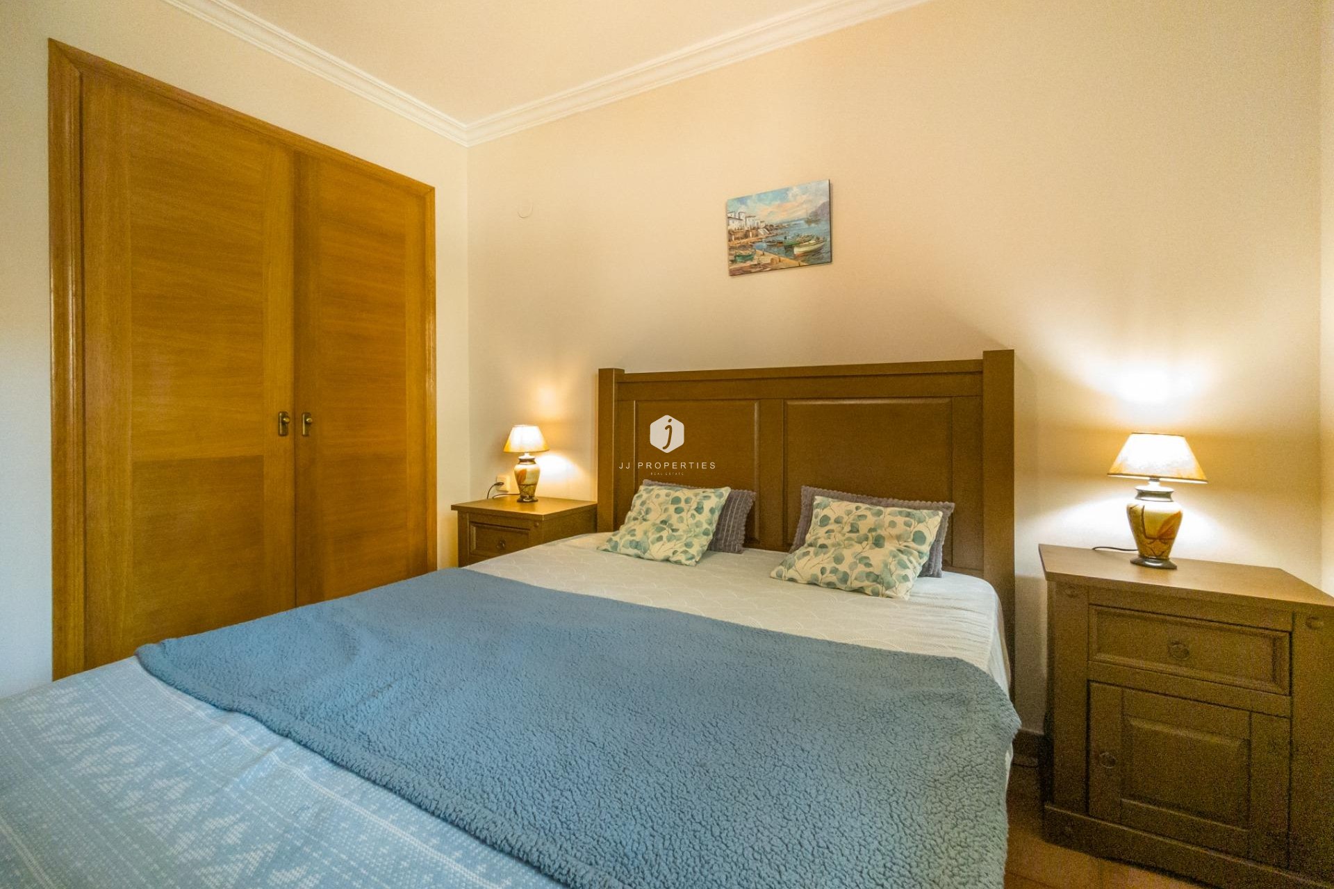 D'occasion - Appartement -
Torrevieja - Acequion