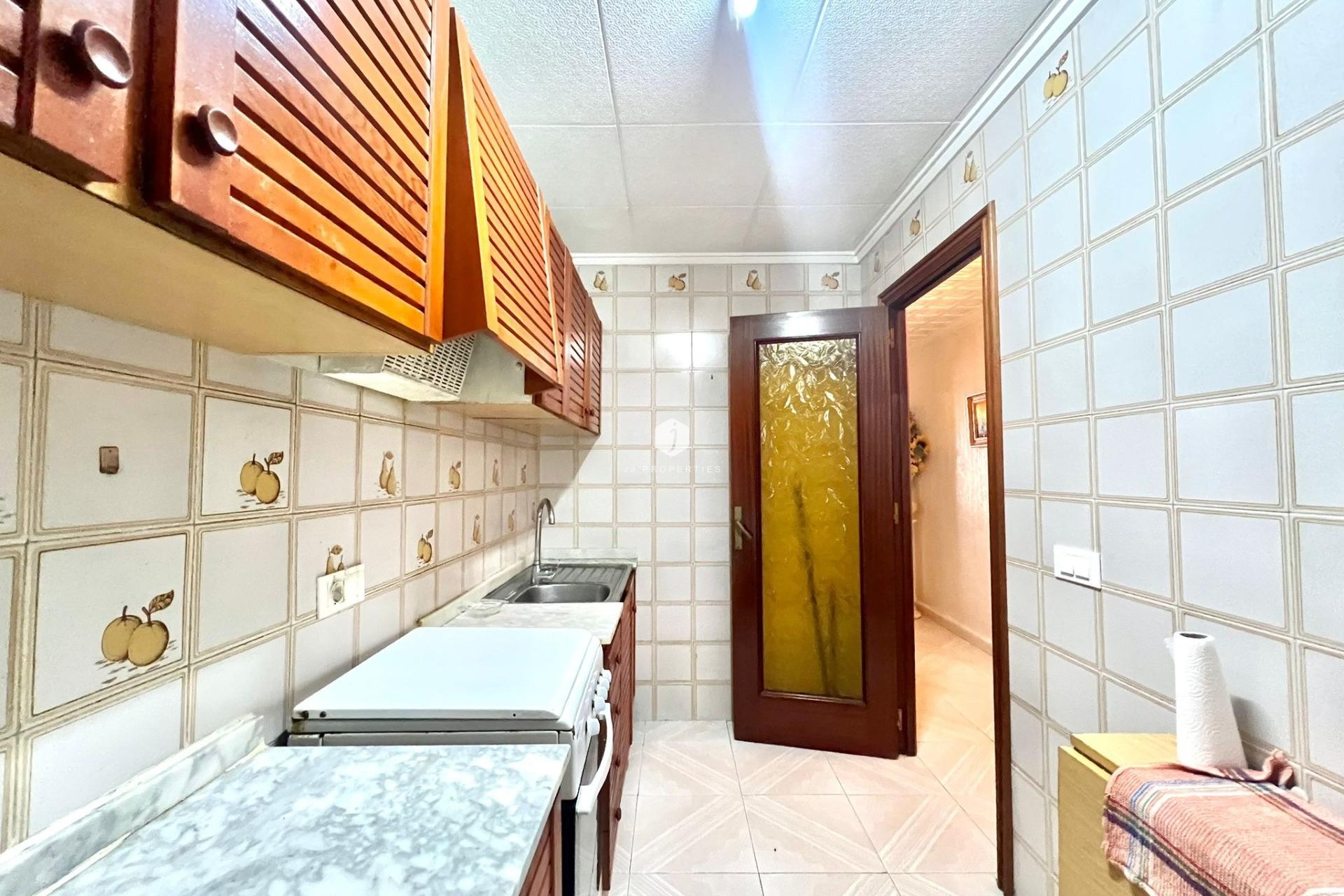 D'occasion - Appartement -
Torrevieja - Acequion