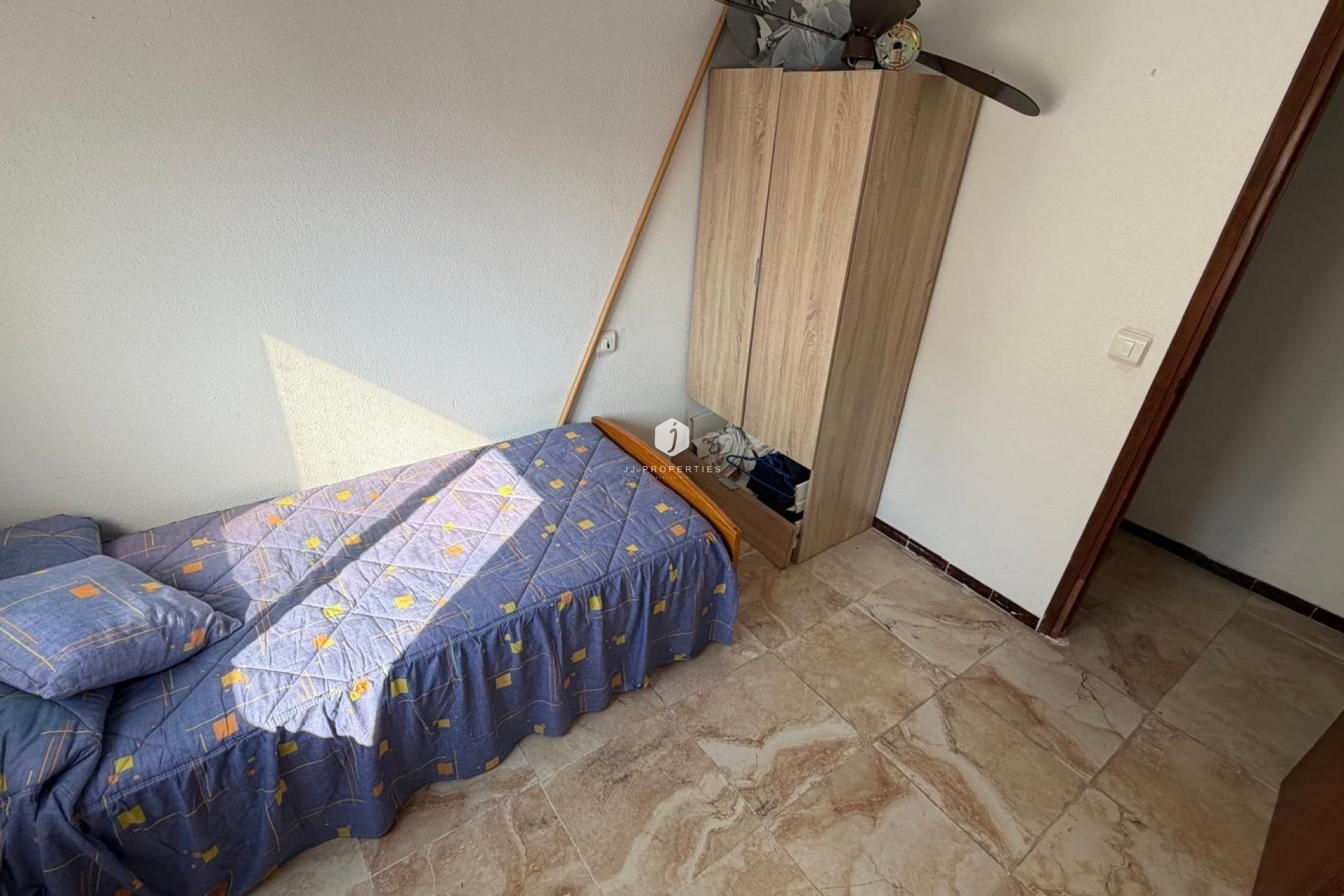 D'occasion - Appartement -
Torrevieja - Acequion