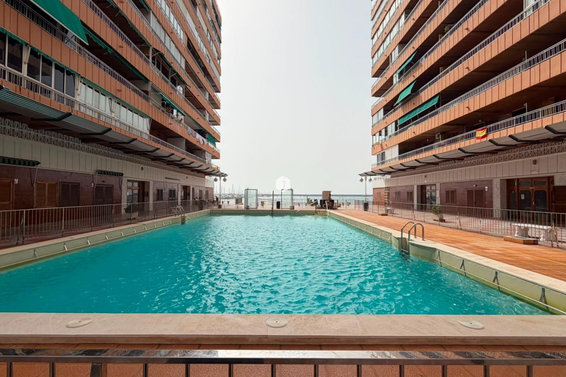 D'occasion - Appartement -
Torrevieja - Acequion