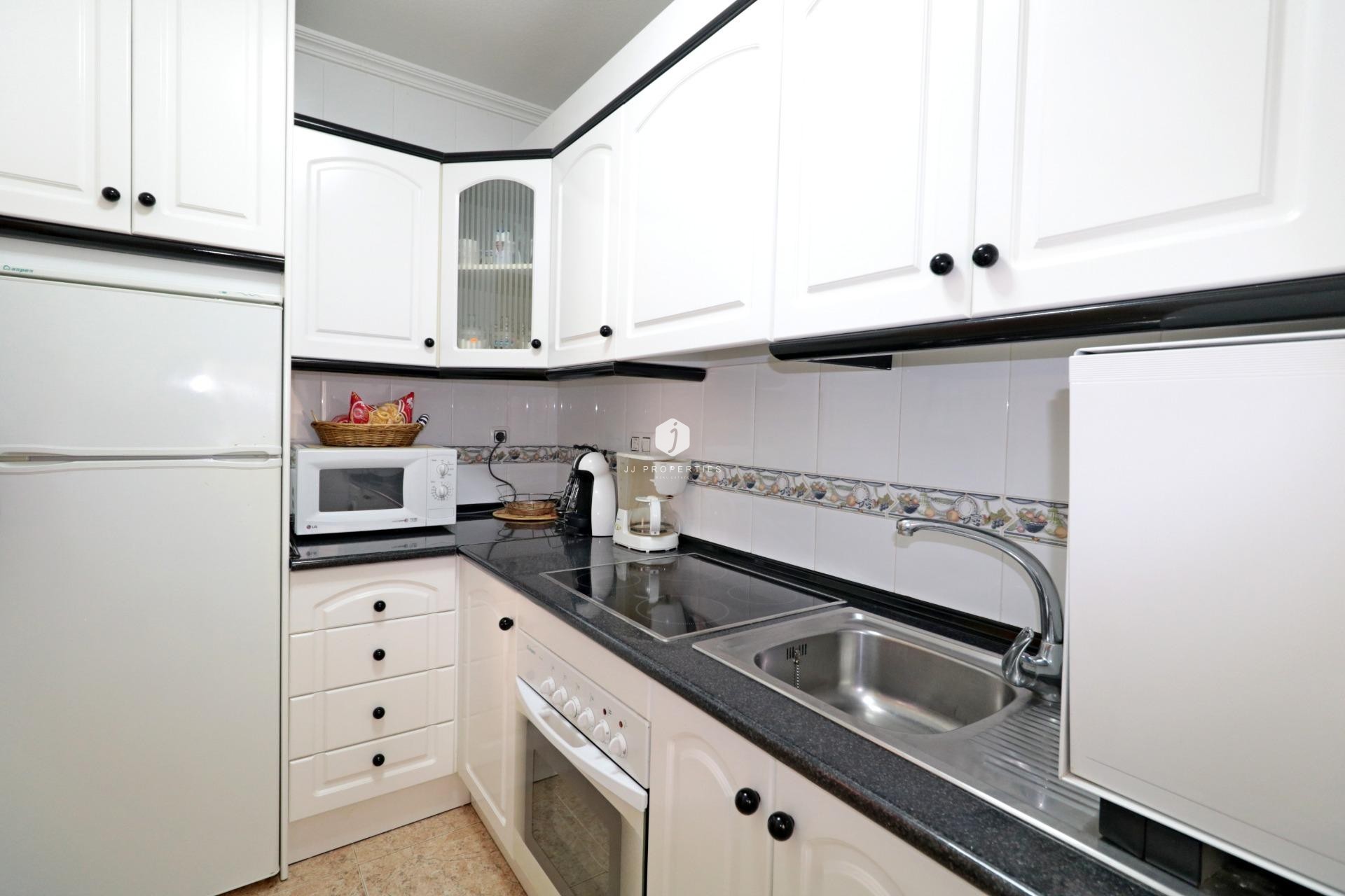 D'occasion - Appartement -
Torrevieja - Acequion