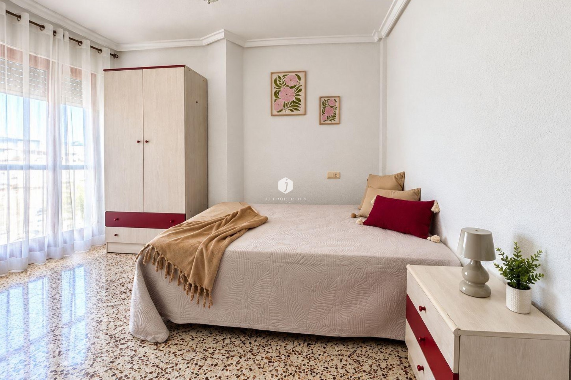 D'occasion - Appartement -
Torrevieja - Acequion