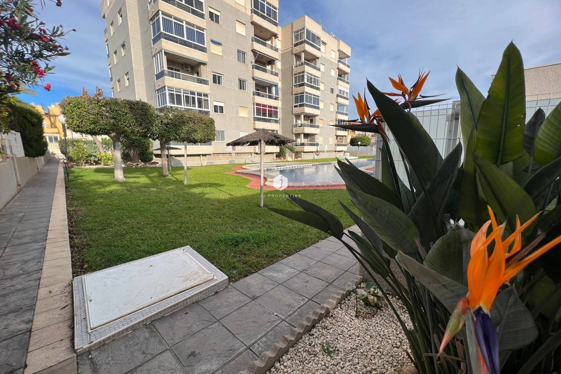 D'occasion - Appartement -
Torrevieja - aguas nuevas
