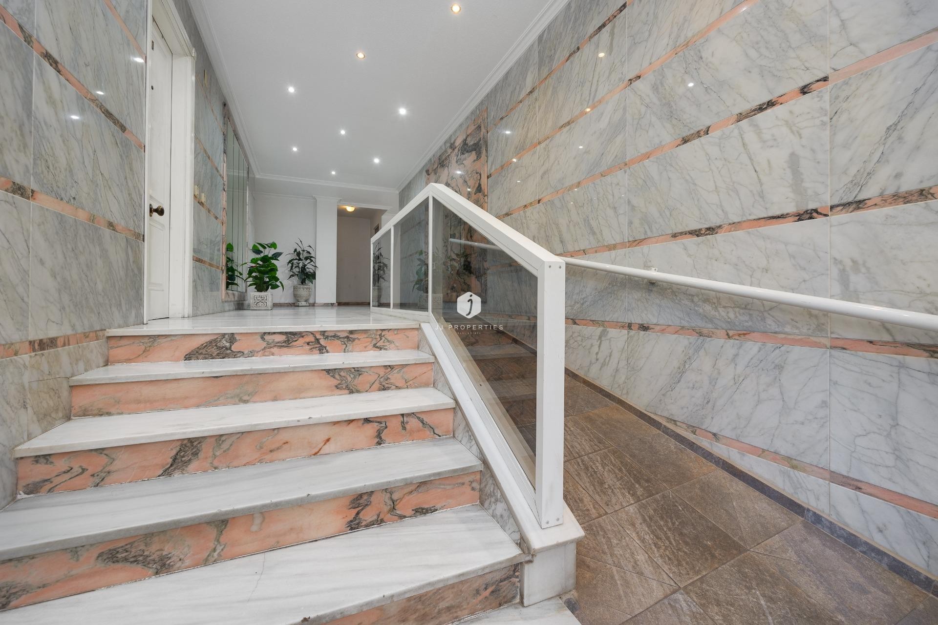 D'occasion - Appartement -
Torrevieja - Antonio Machado