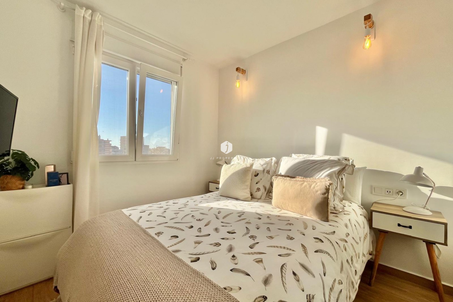 D'occasion - Appartement -
Torrevieja - Calas blanca