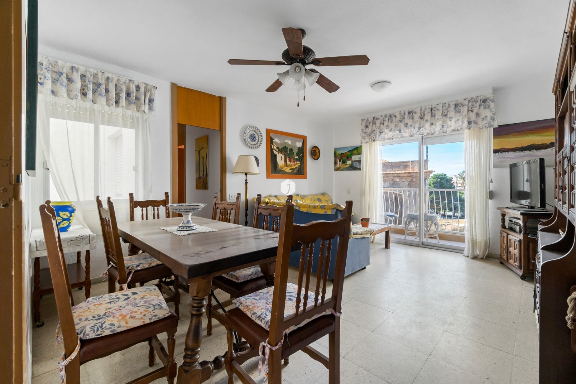 D'occasion - Appartement -
Torrevieja - Centro