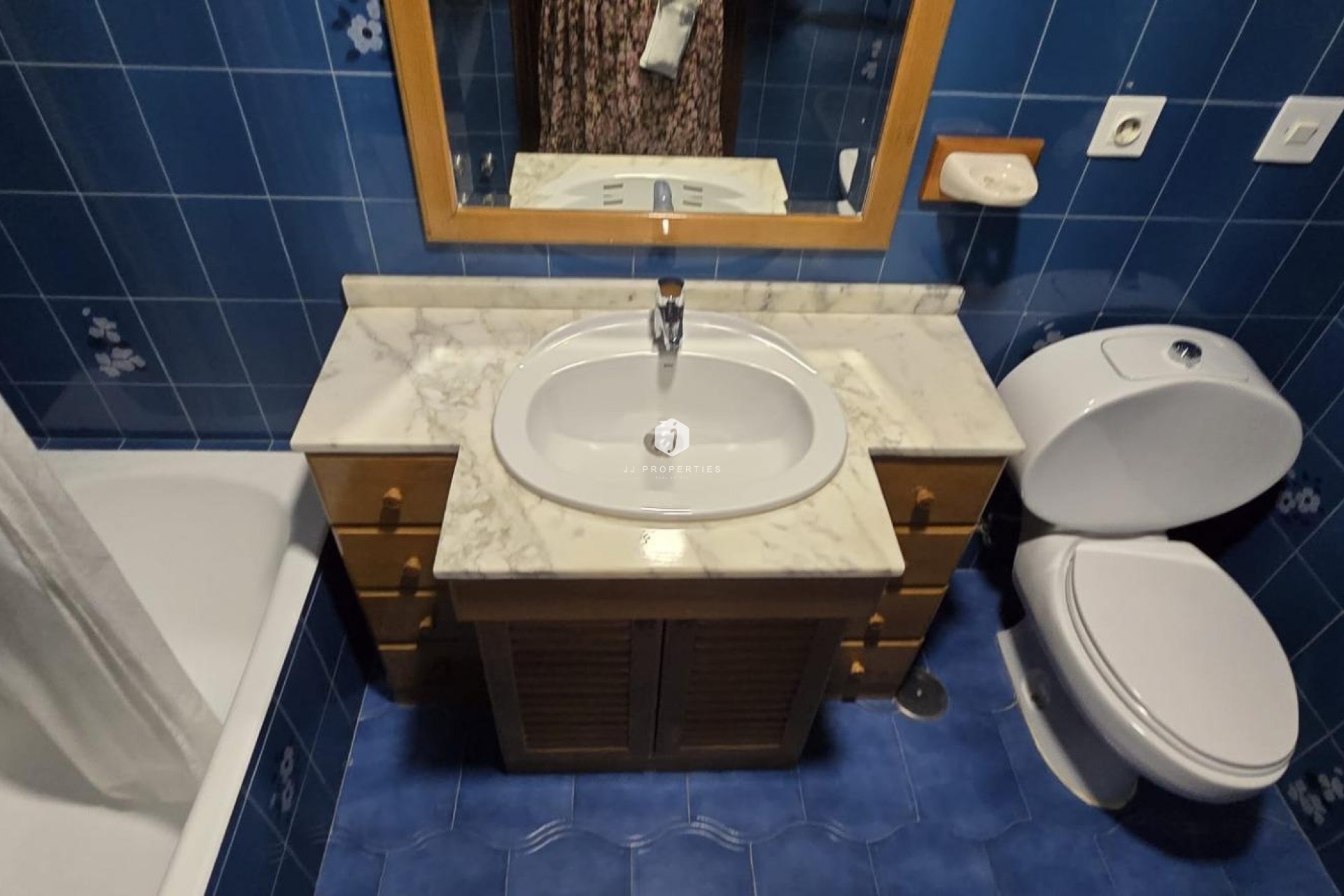 D'occasion - Appartement -
Torrevieja - Centro