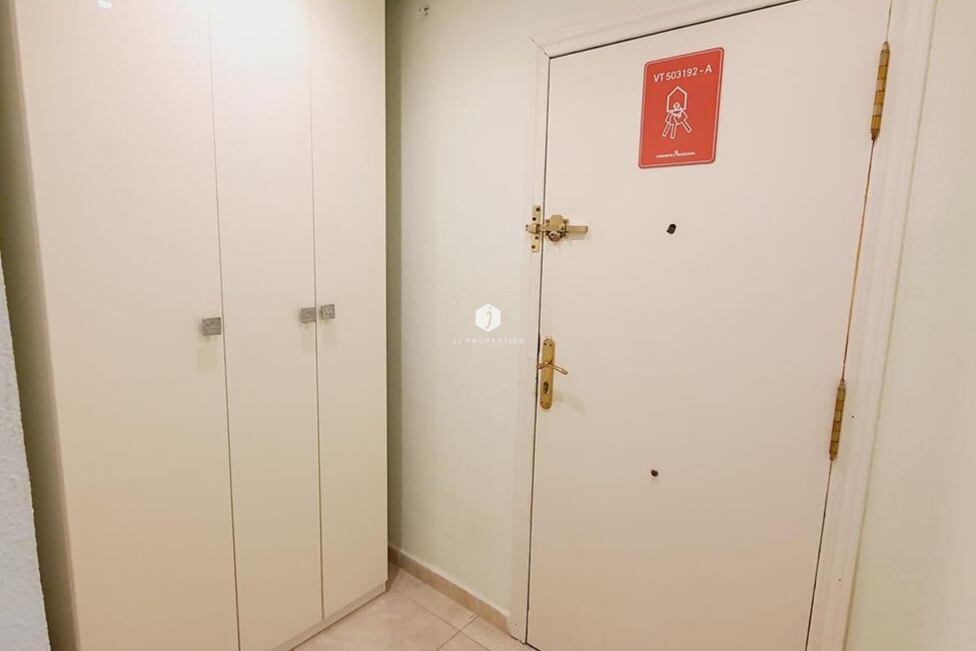 D'occasion - Appartement -
Torrevieja - Centro