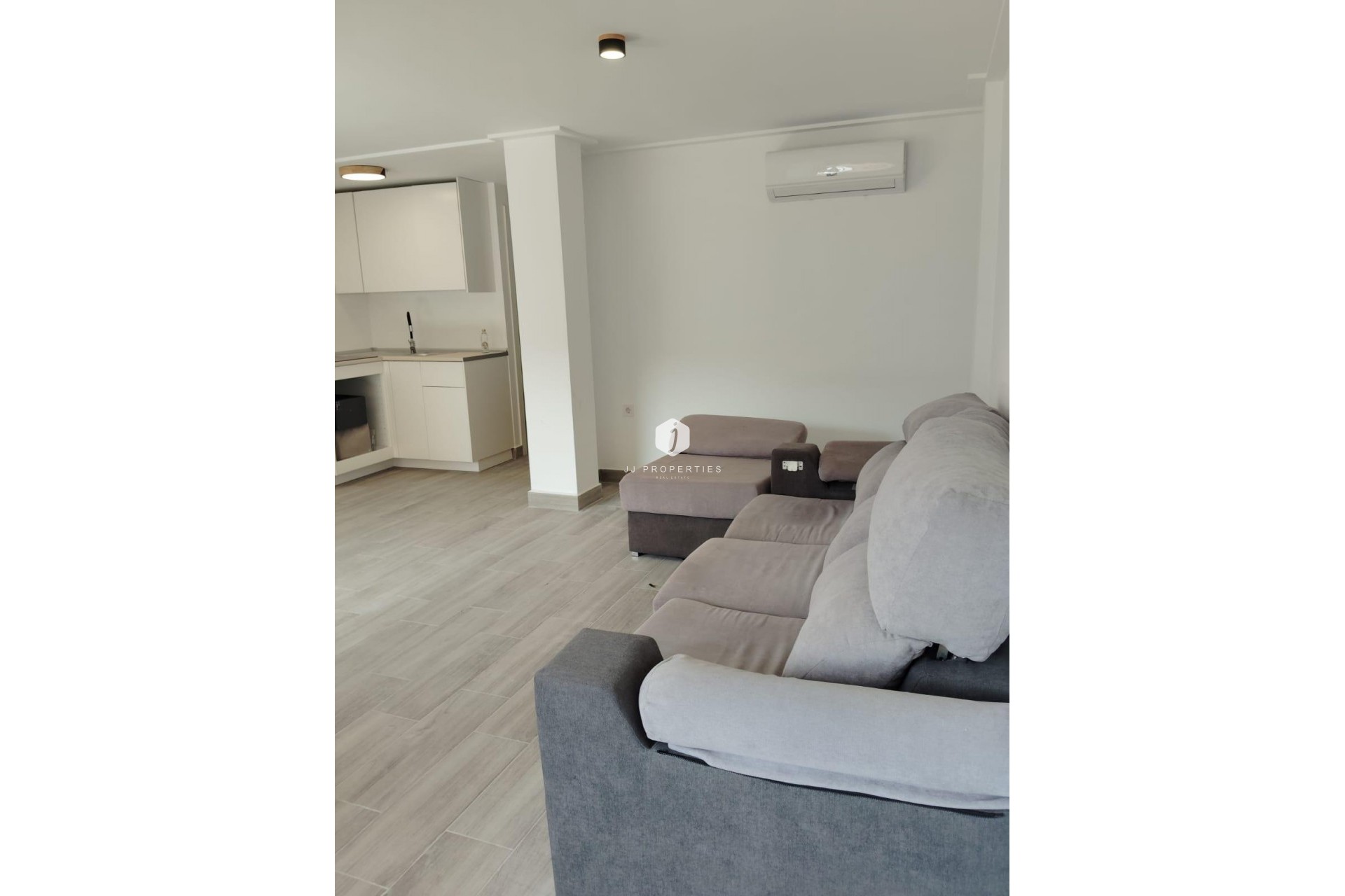 D'occasion - Appartement -
Torrevieja - Centro