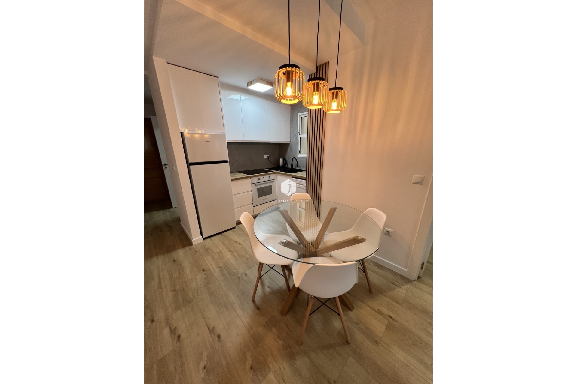 D'occasion - Appartement -
Torrevieja - Centro