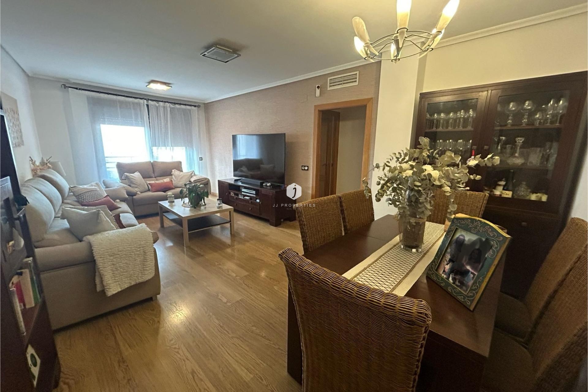 D'occasion - Appartement -
Torrevieja - Centro