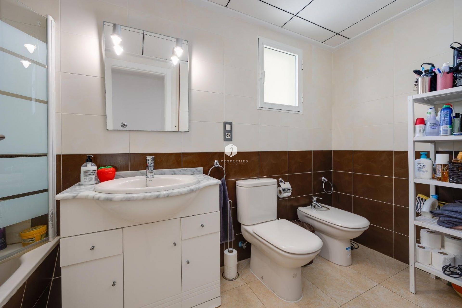 D'occasion - Appartement -
Torrevieja - Centro