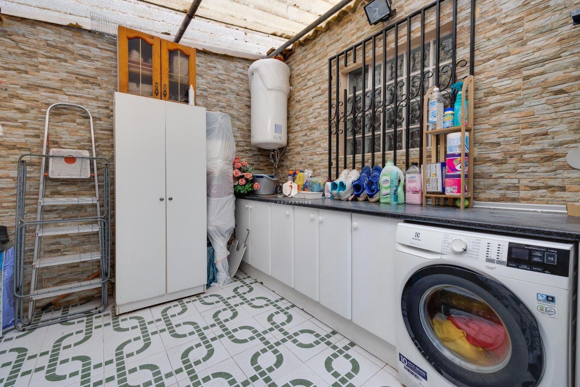 D'occasion - Appartement -
Torrevieja - Centro