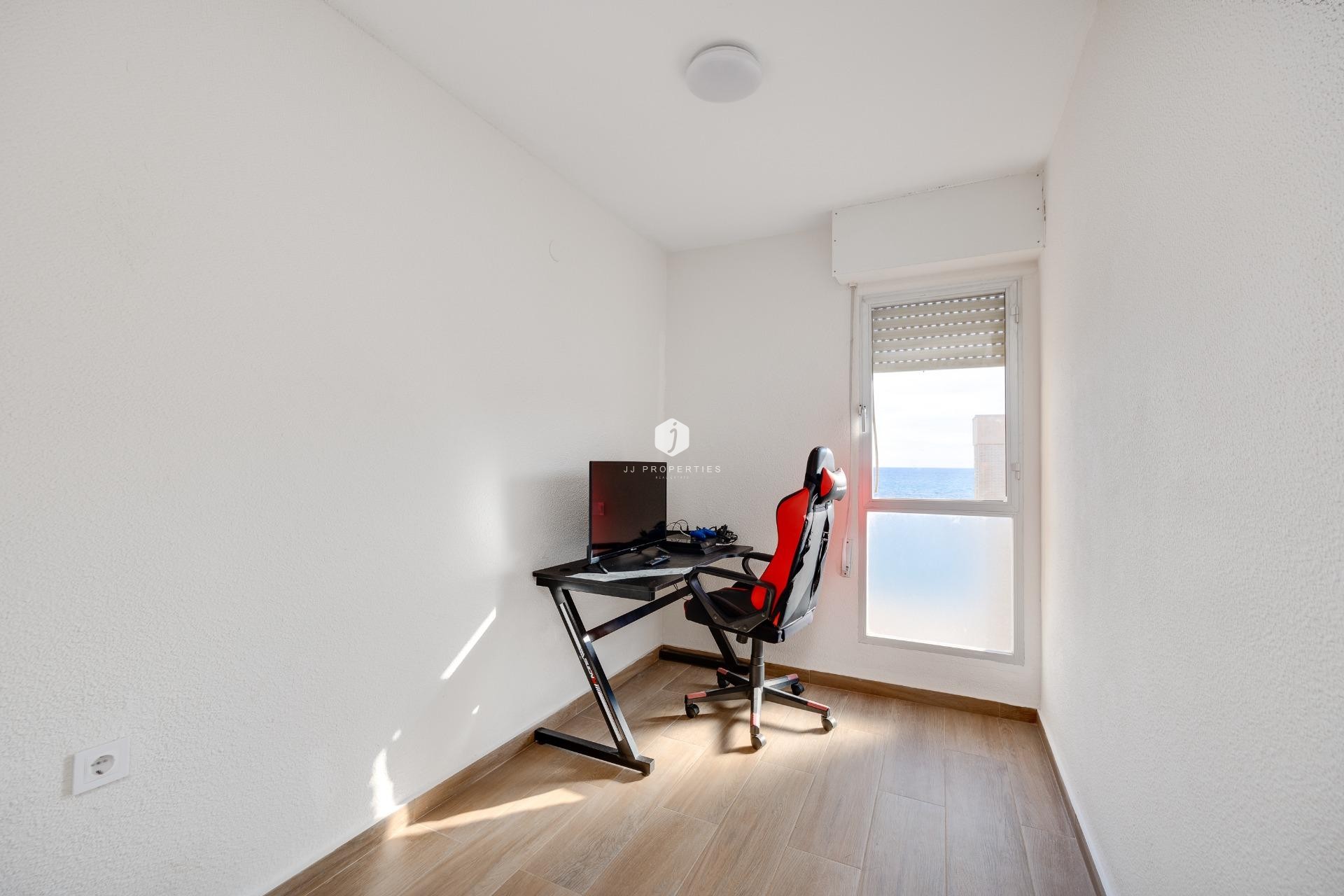 D'occasion - Appartement -
Torrevieja - Centro