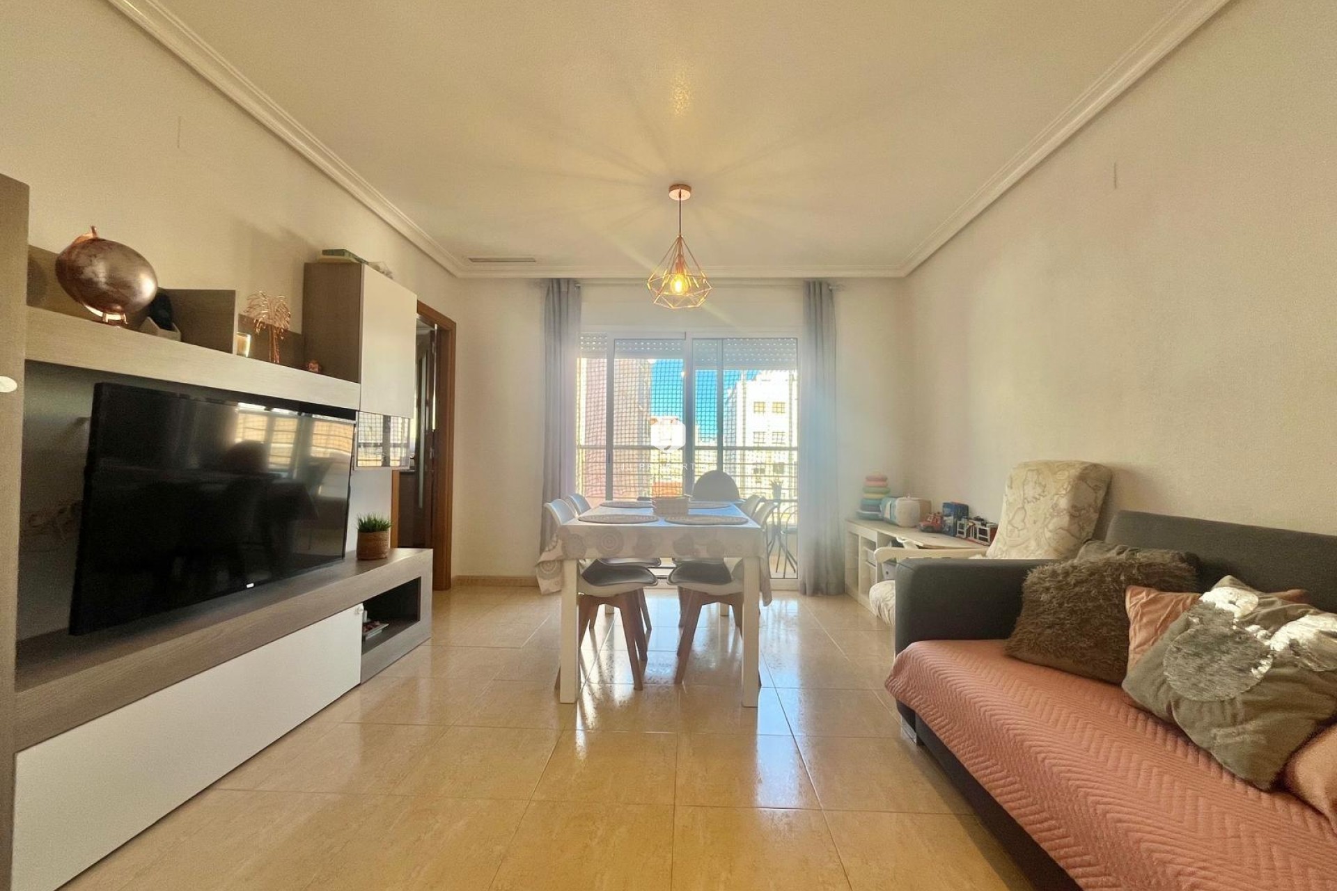 D'occasion - Appartement -
Torrevieja - Centro